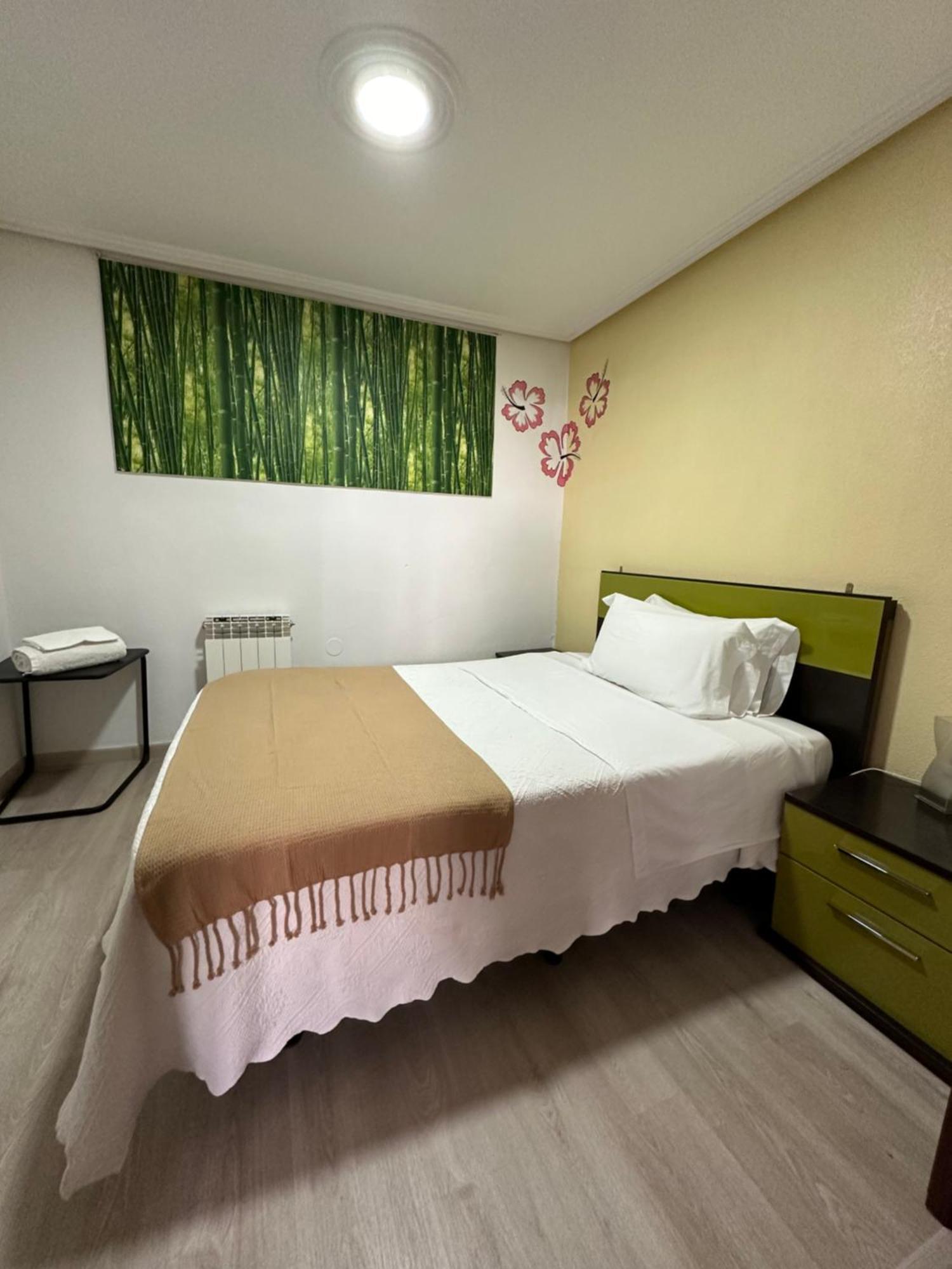 Apartamento Kalea Corazon Urbano Vitoria-Gasteiz Exterior photo